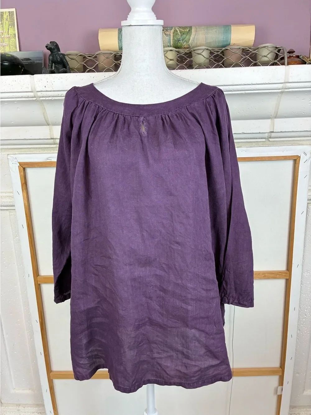 Match Point Pure Linen Tunic w/ round collar keyhole neck side vents
